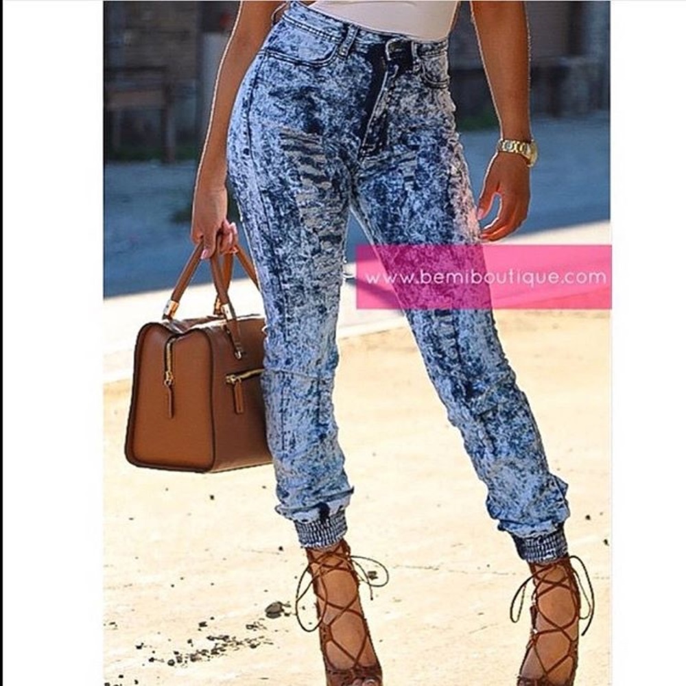 🛍 Flash SALE! Mystic HighWaist Denim Joggers *New